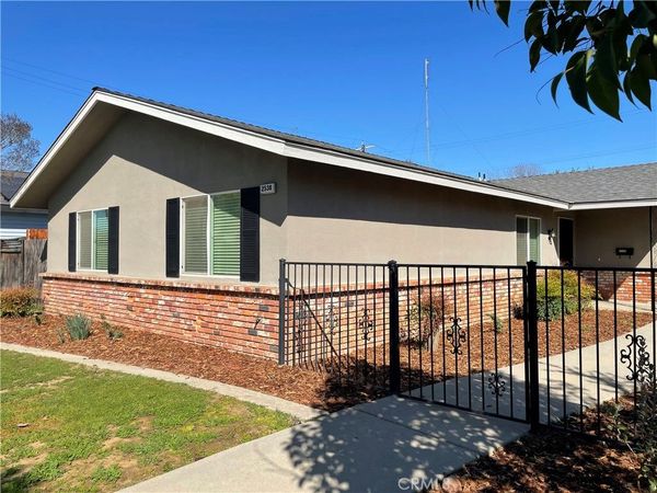 2538 N Thorne, Fresno, CA 93704