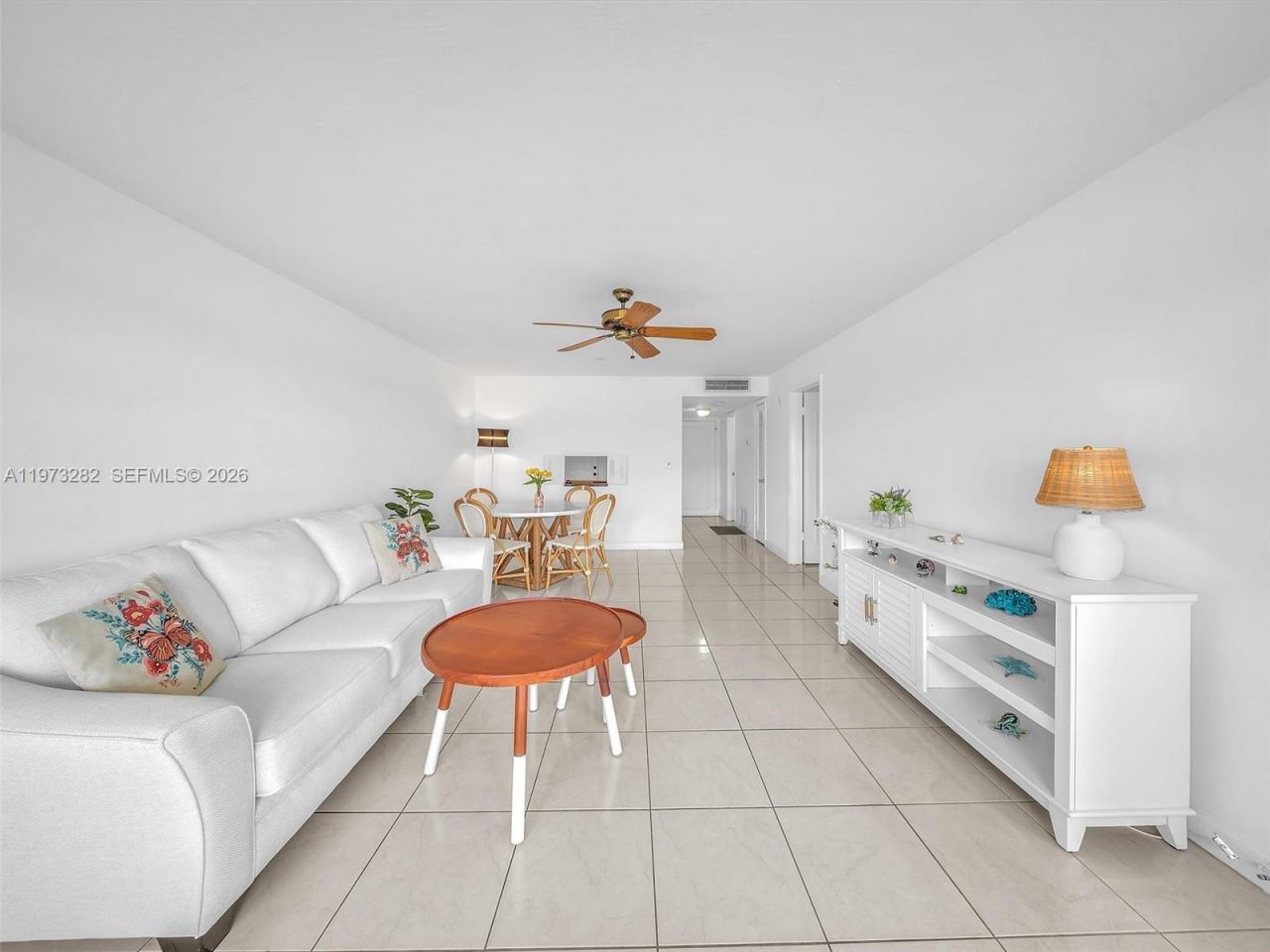 1530 NE 191st St , Unit 306, Miami, FL 33179 Photo