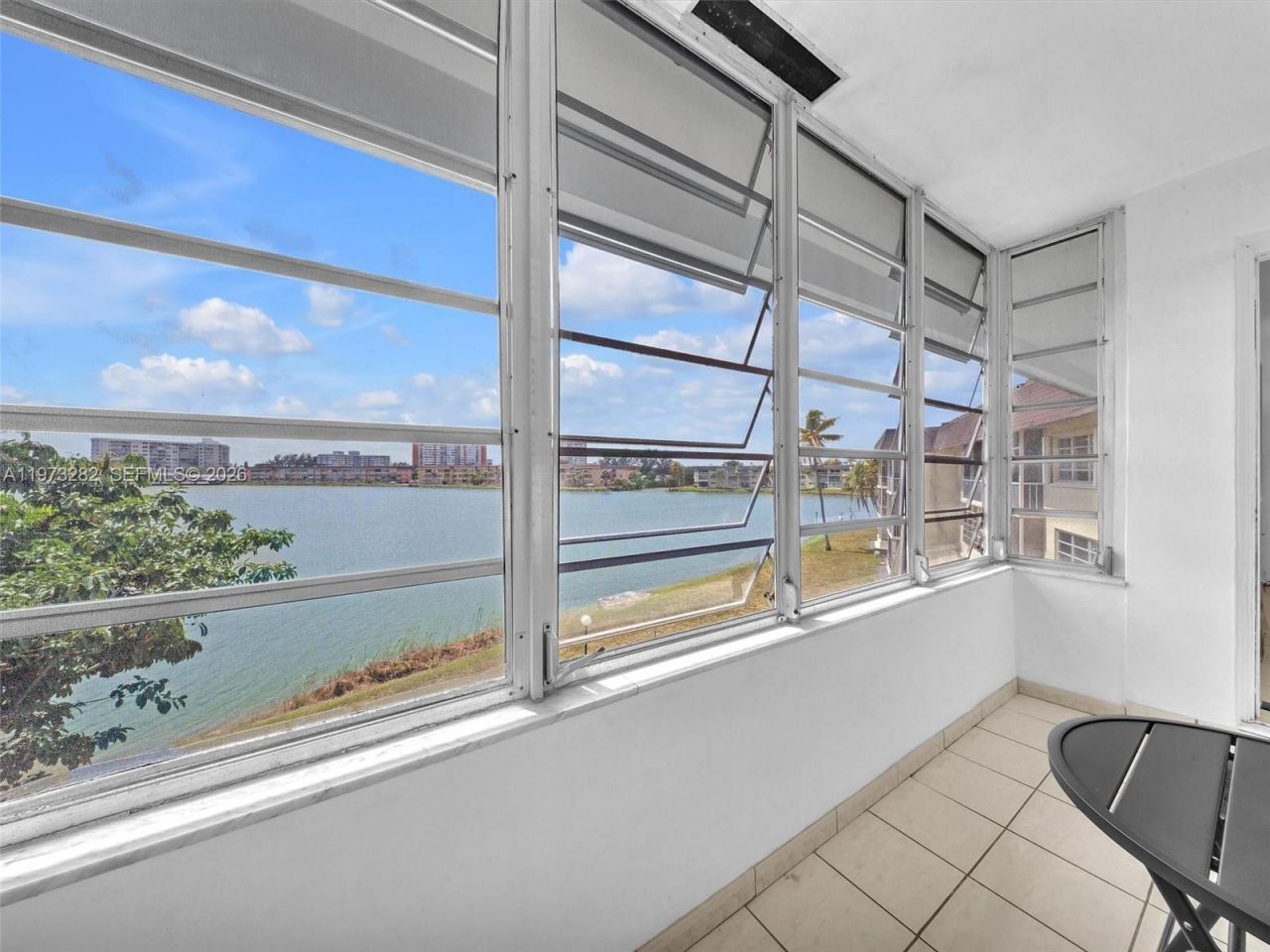 1530 NE 191st St , Unit 306, Miami, FL 33179 Photo