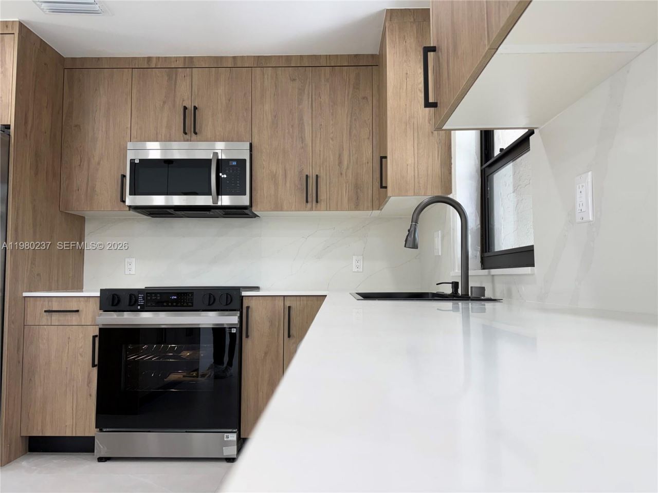 4020 NW 93rd Way , Sunrise, FL 33351 Photo