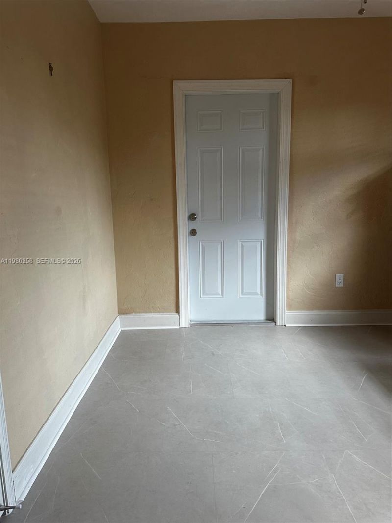 7540 SW 37th St , Miami, FL 33155 Photo