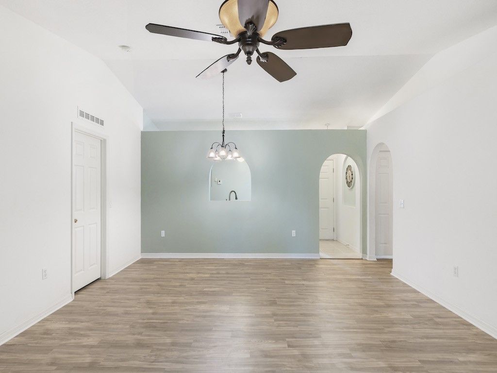 2575 12th Square Sw, Vero Beach, FL 32968 Photo