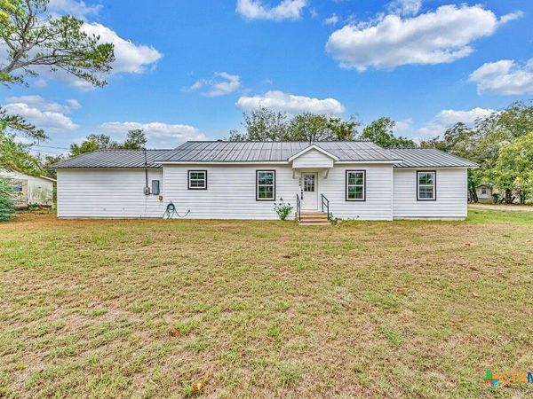 200 S Narcissus , Thornton, TX 75838