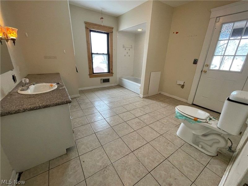 340 N Prospect Street, Ravenna, OH 44266 Photo 11