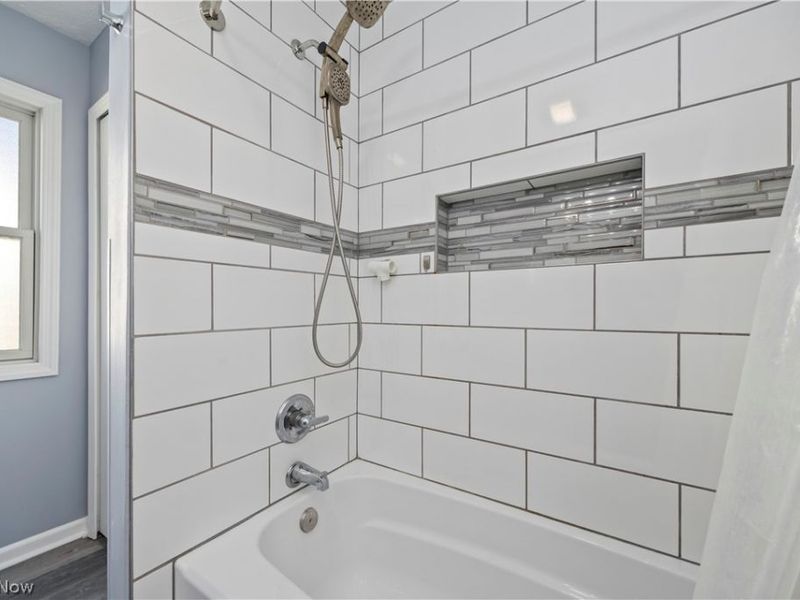 5943 Eastview Avenue , North Ridgeville, OH 44039 Photo 24