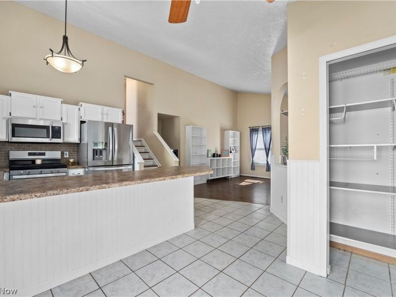 5943 Eastview Avenue , North Ridgeville, OH 44039 Photo 6