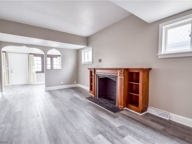 271 E 238 Street, Euclid, OH 44123 Photo 10