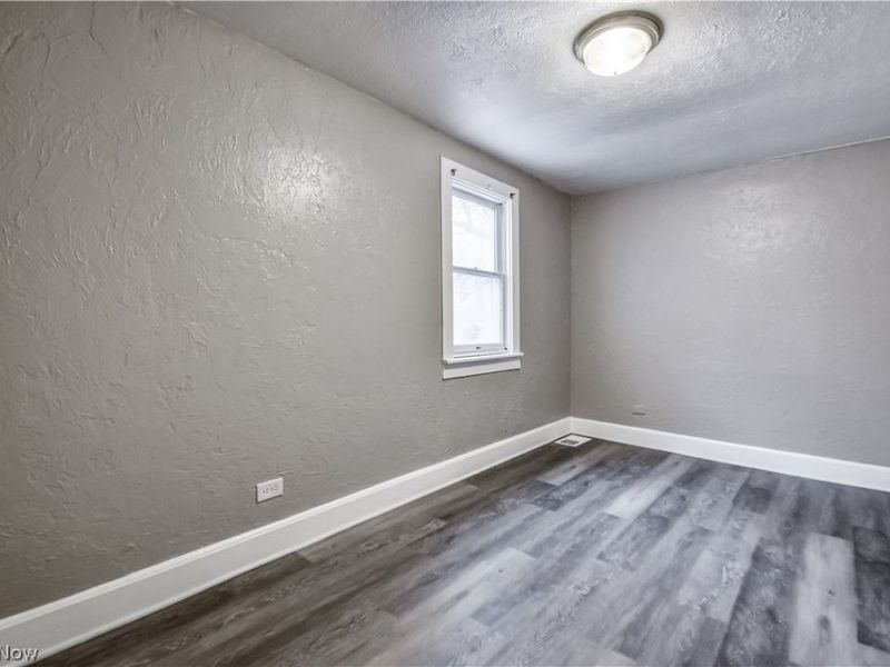 271 E 238 Street, Euclid, OH 44123 Photo 18