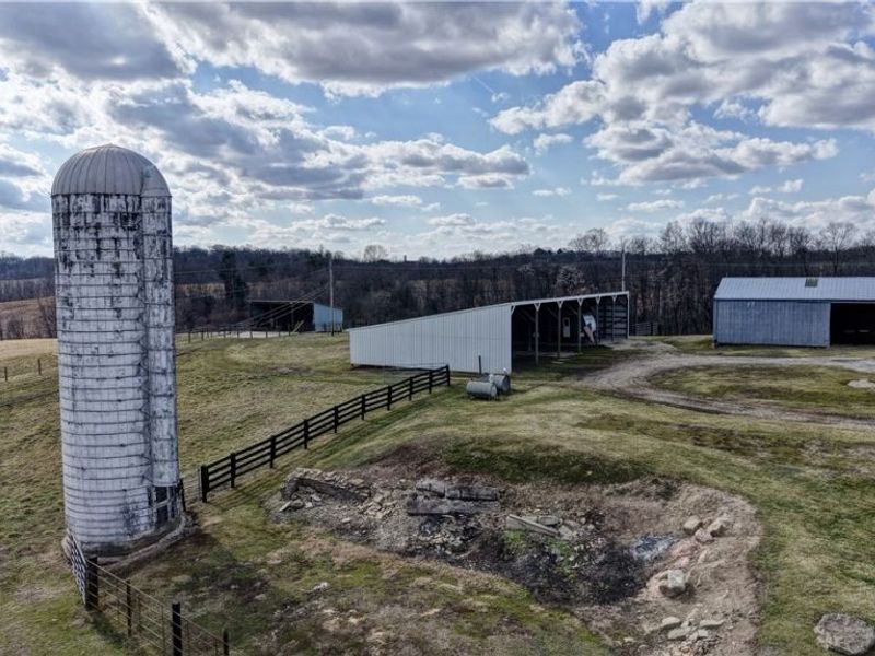 6040 Pinecrest Drive , Zanesville, OH 43701 Photo 12