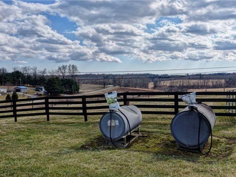 6040 Pinecrest Drive , Zanesville, OH 43701 Photo 9