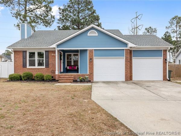 3529 Chaucer Drive, Hope Mills, NC 28348