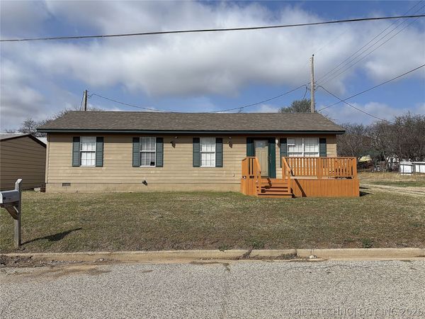 153 5th Street , Healdton, OK 73438