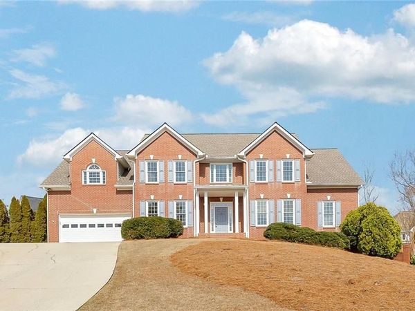 6281 Braidwood Run NW, Acworth, GA 30101