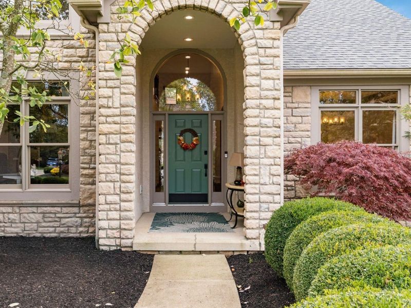 8512 Fallgold Lane , Westerville, OH 43082 Photo 3