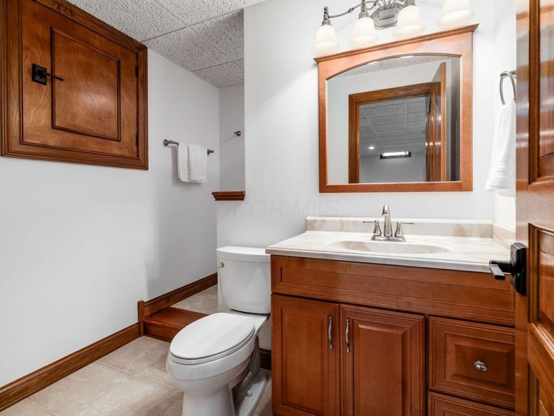 8512 Fallgold Lane , Westerville, OH 43082 Photo 55