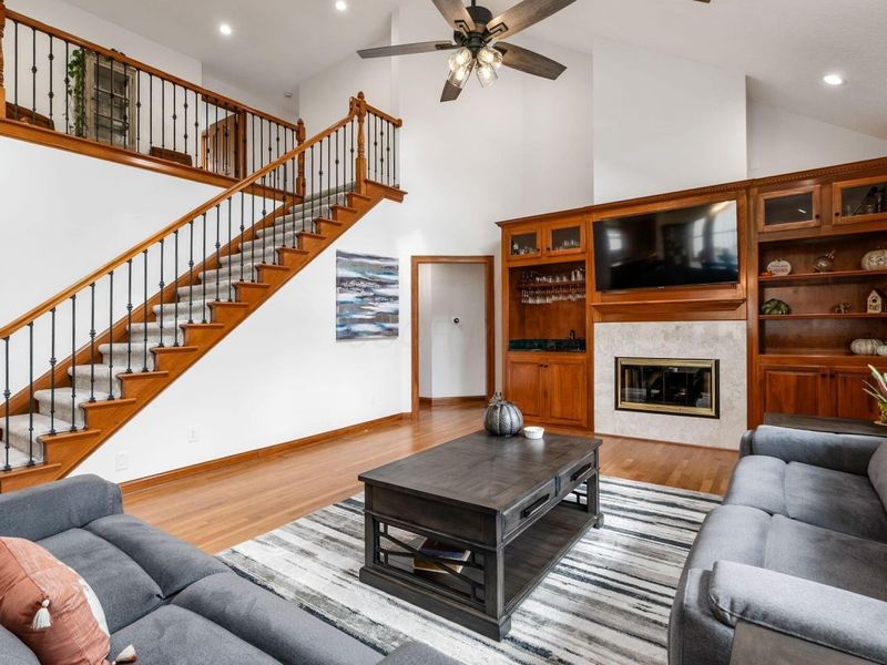 8512 Fallgold Lane , Westerville, OH 43082 Photo 6