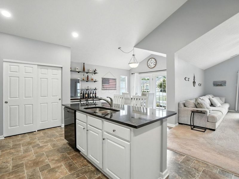 610 Newport Lane , Buckeye Lake, OH 43008 Photo 19