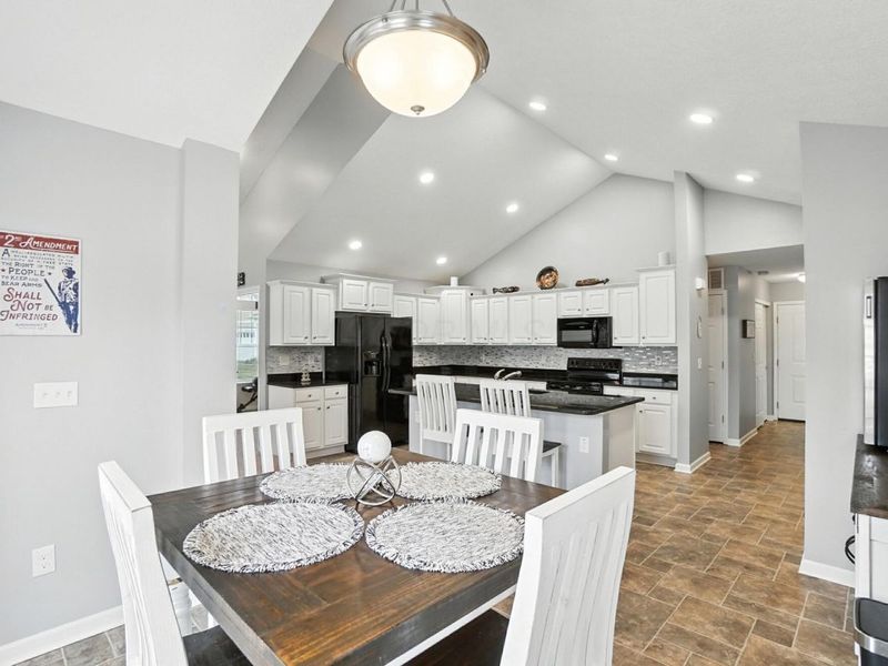 610 Newport Lane , Buckeye Lake, OH 43008 Photo 24