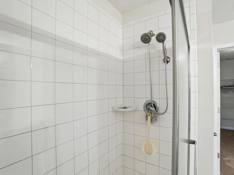 610 Newport Lane , Buckeye Lake, OH 43008 Photo 32