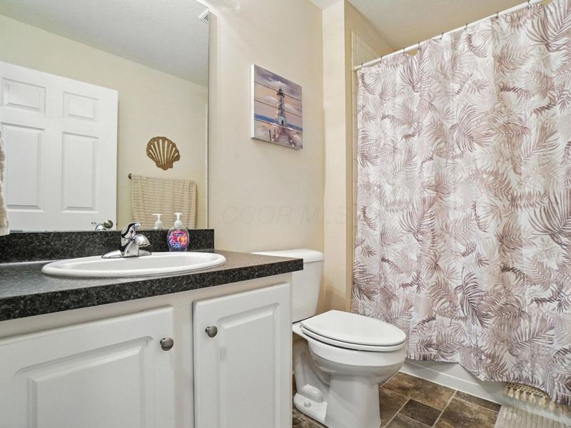 610 Newport Lane , Buckeye Lake, OH 43008 Photo 37