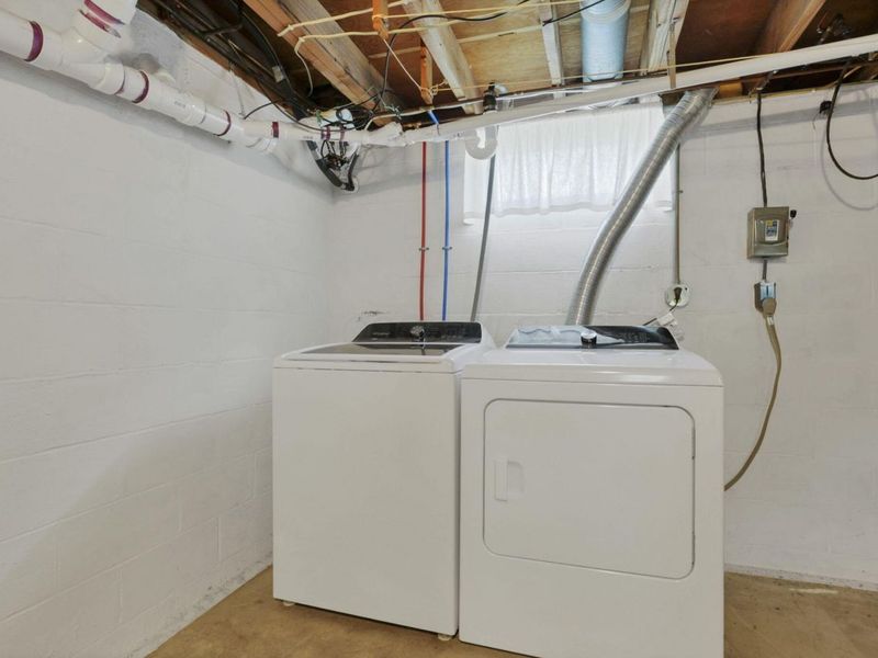 113 N Jefferson Street , Utica, OH 43080 Photo 32