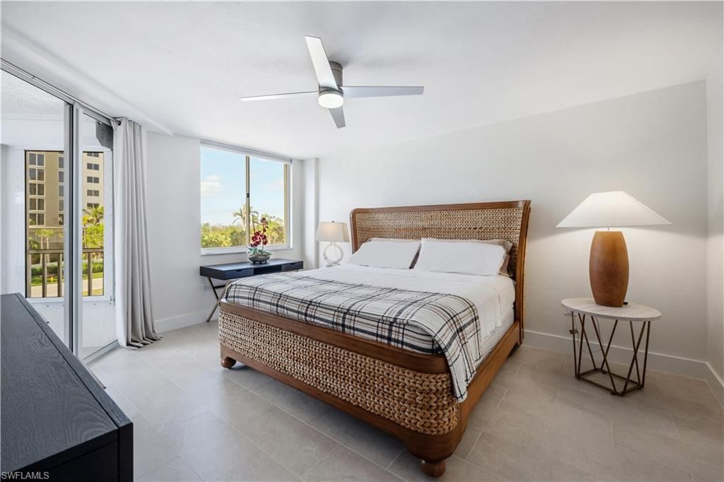11118 Gulf Shore Dr, Unit A203, Naples, FL 34108 Photo
