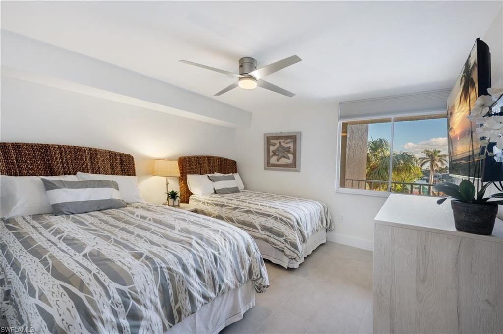 11118 Gulf Shore Dr, Unit A203, Naples, FL 34108 Photo