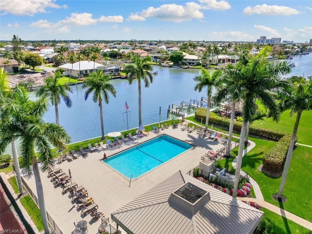 11118 Gulf Shore Dr, Unit A203, Naples, FL 34108 Photo