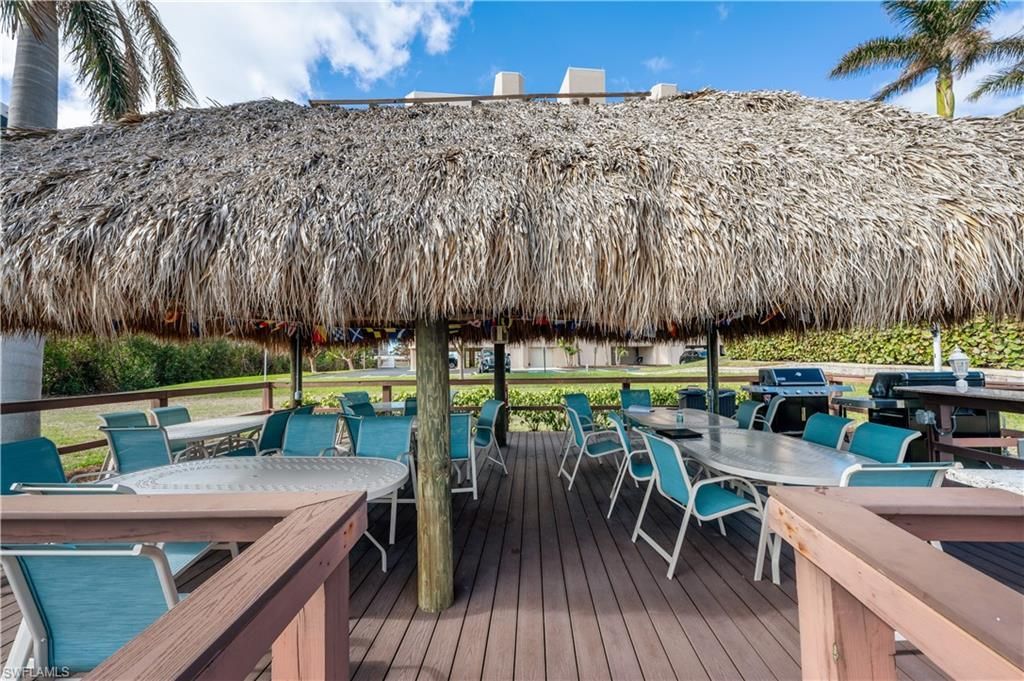 11118 Gulf Shore Dr, Unit A203, Naples, FL 34108 Photo