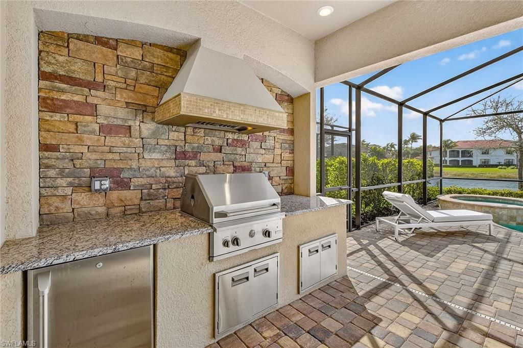 3001 Aviamar Cir, Naples, FL 34114 Photo