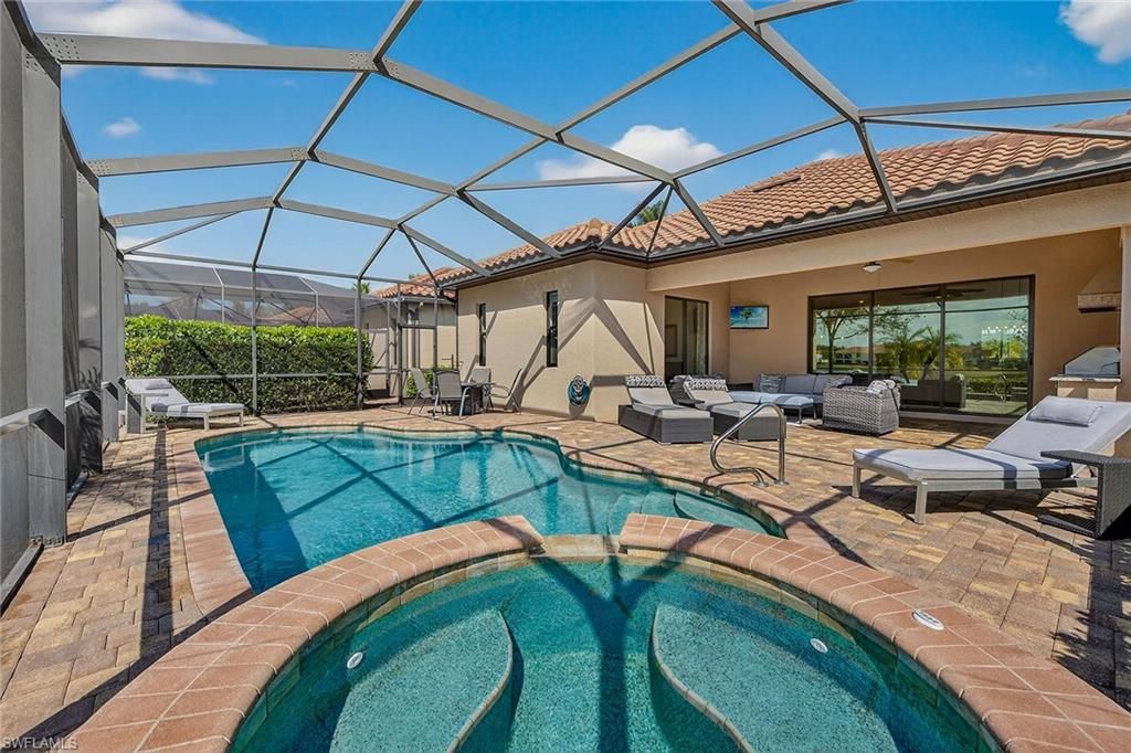 3001 Aviamar Cir, Naples, FL 34114 Photo