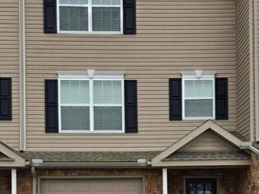 988 GREGS DRIVE, HARRISBURG, PA 17111