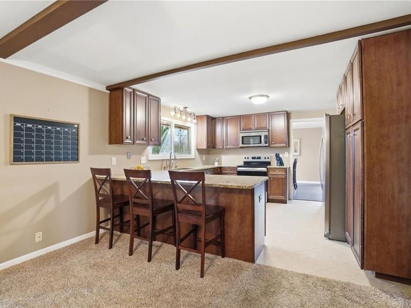 2433 E Rahn Road, Kettering, OH 45440 Photo 11