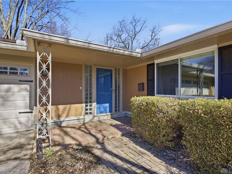 2433 E Rahn Road, Kettering, OH 45440 Photo 3