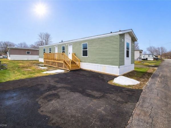 44 Eddie Road, Madison, OH 44057