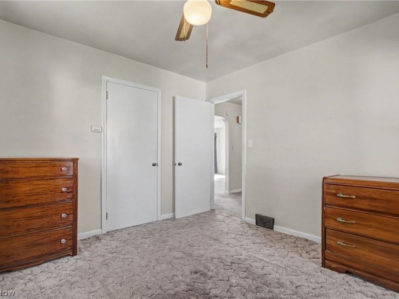 831 Concord Avenue, Akron, OH 44306 Photo 12