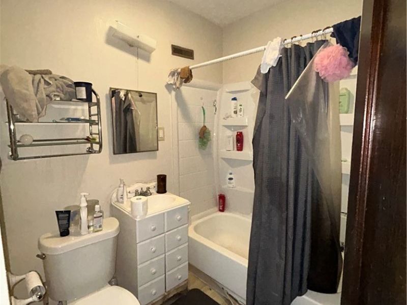 3820 Muriel Avenue , Cleveland, OH 44109 Photo 6