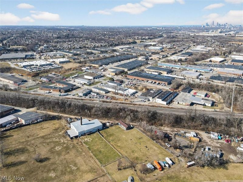 4891 Van Epps Road, Brooklyn Heights, OH 44131 Photo 17