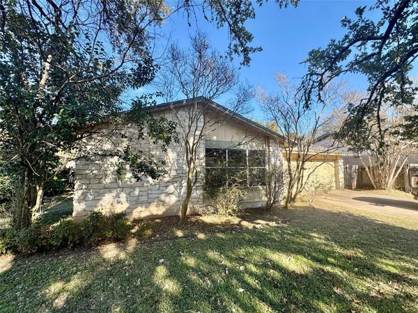 7802 Scotland Yard, Austin, TX 78759