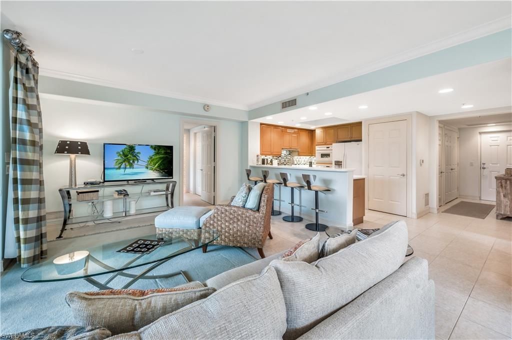 2748 Tiburon Blvd E, Unit C-301, Naples, FL 34109 Photo