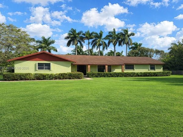 16981 SW 276th St, Homestead, FL 33031
