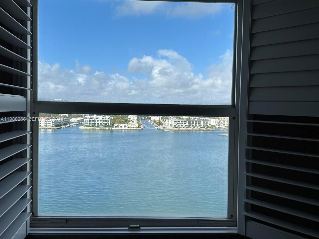 17100 N Bay Rd, Unit 1904, Sunny Isles Beach, FL 33160 Photo