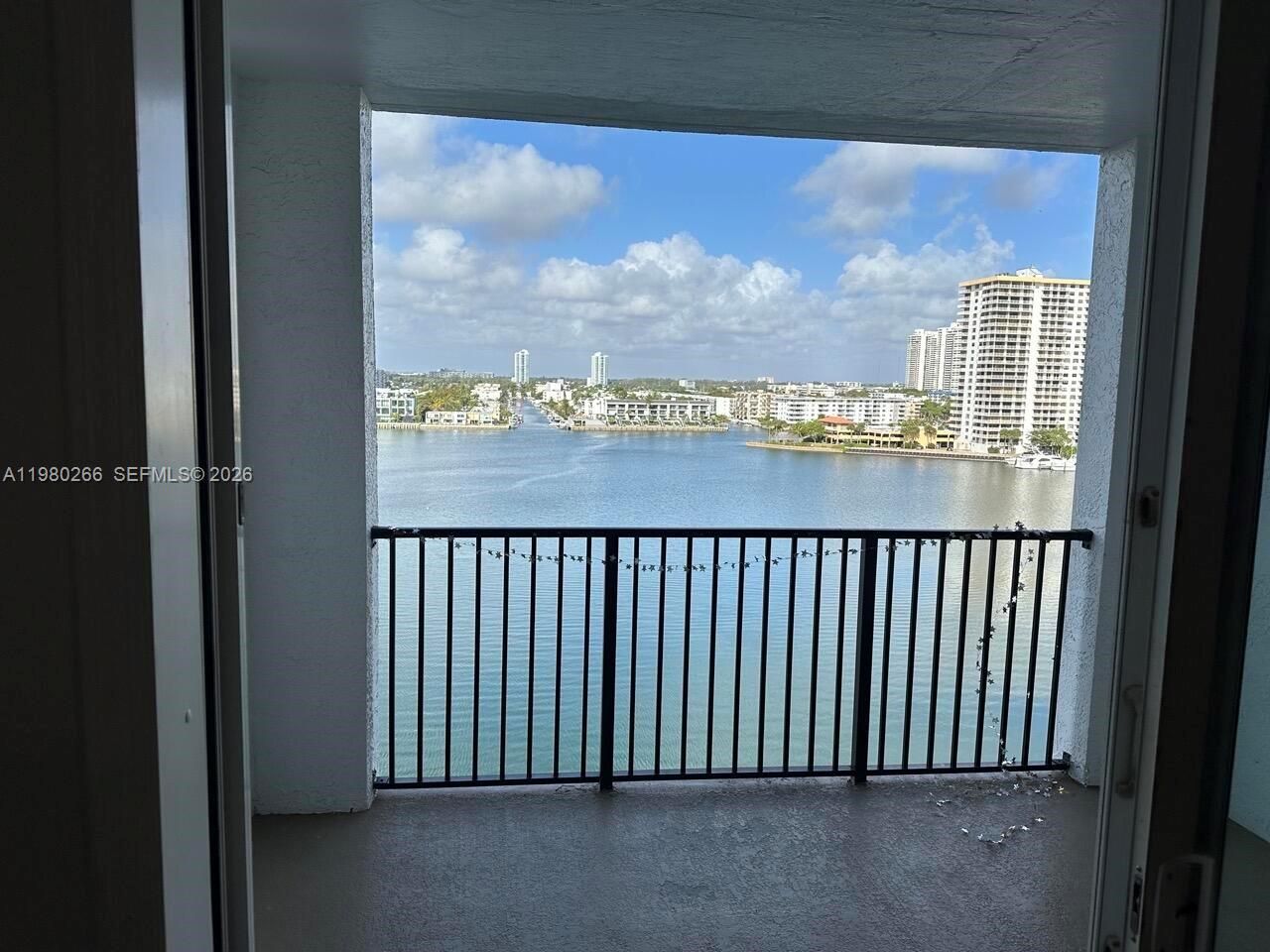 17100 N Bay Rd, Unit 1904, Sunny Isles Beach, FL 33160 Photo