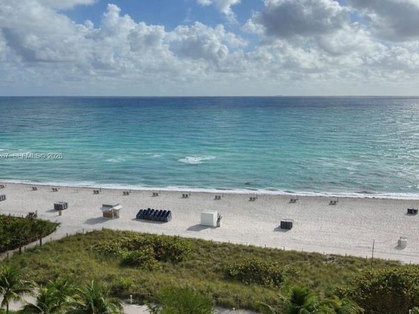 6039 Collins Ave , Unit 1136, Miami Beach, FL 33140