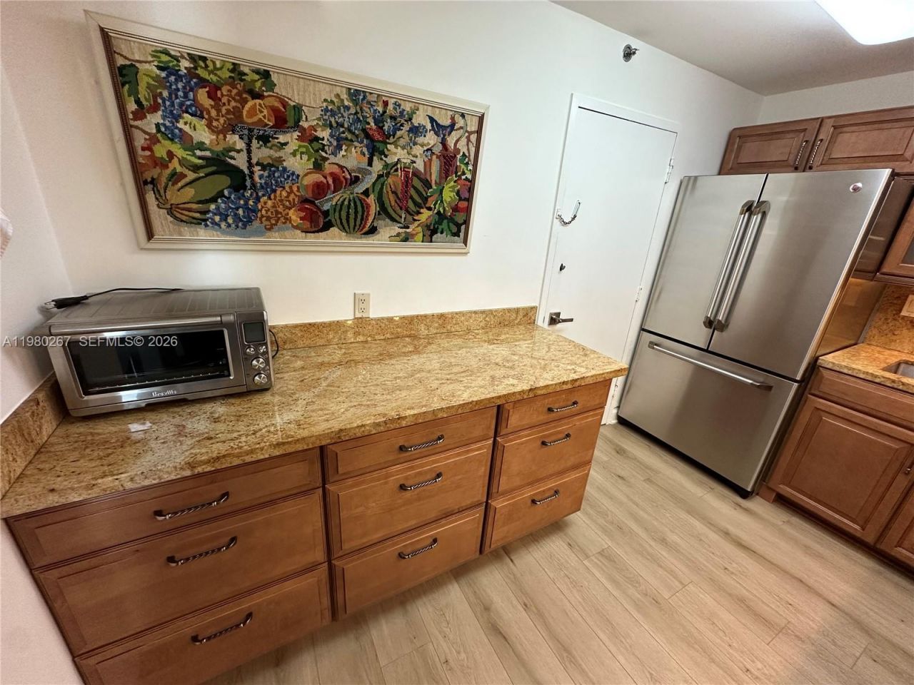 6039 Collins Ave, Unit 1136, Miami Beach, FL 33140 Photo