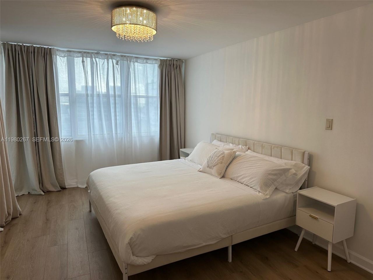 6039 Collins Ave , Unit 1136, Miami Beach, FL 33140 Photo