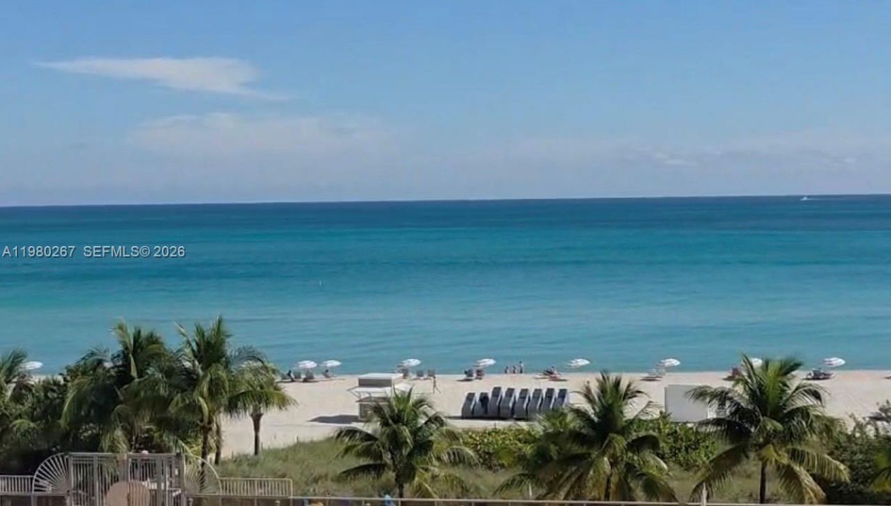 6039 Collins Ave, Unit 1136, Miami Beach, FL 33140 Photo