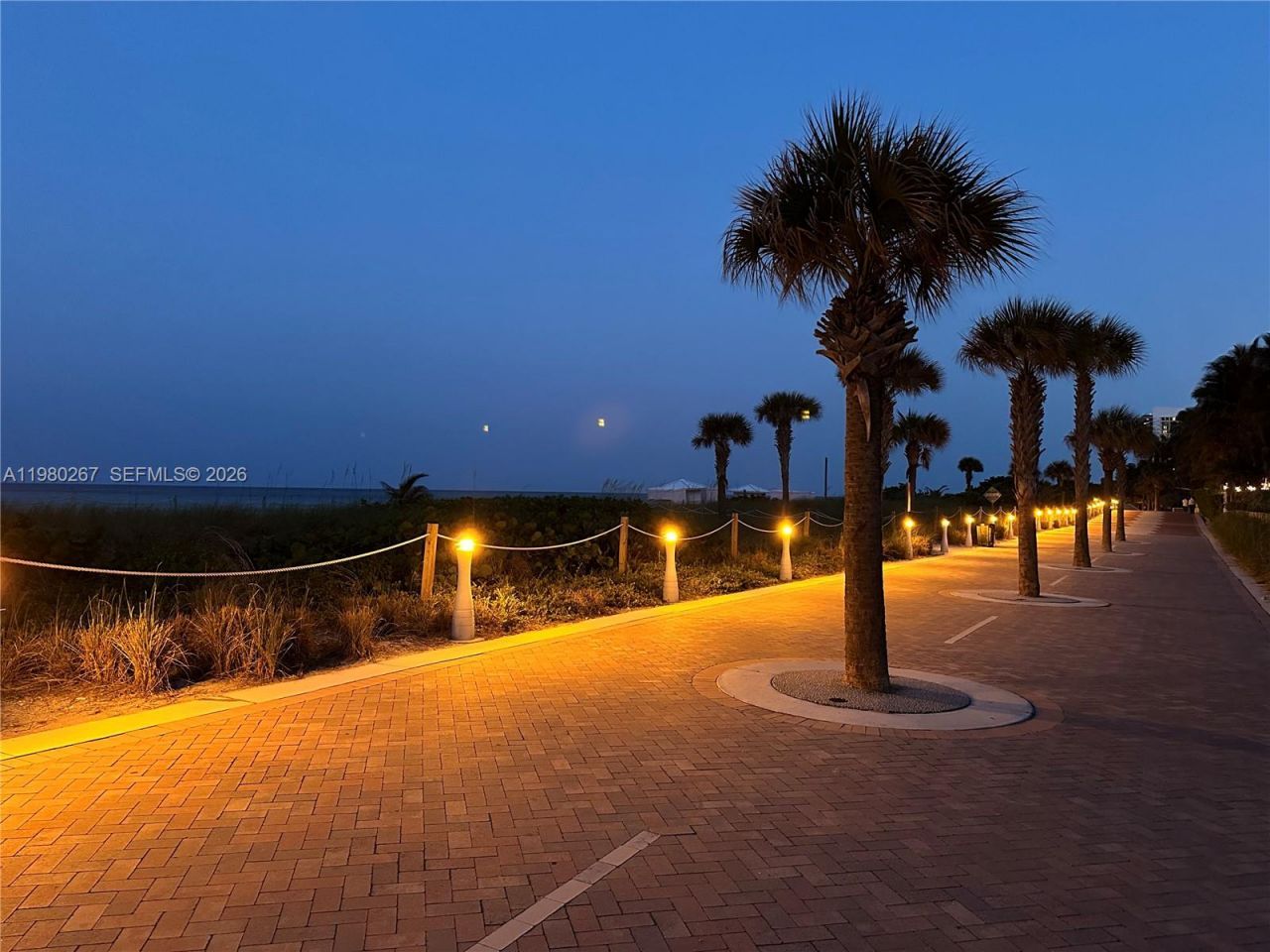 6039 Collins Ave, Unit 1136, Miami Beach, FL 33140 Photo