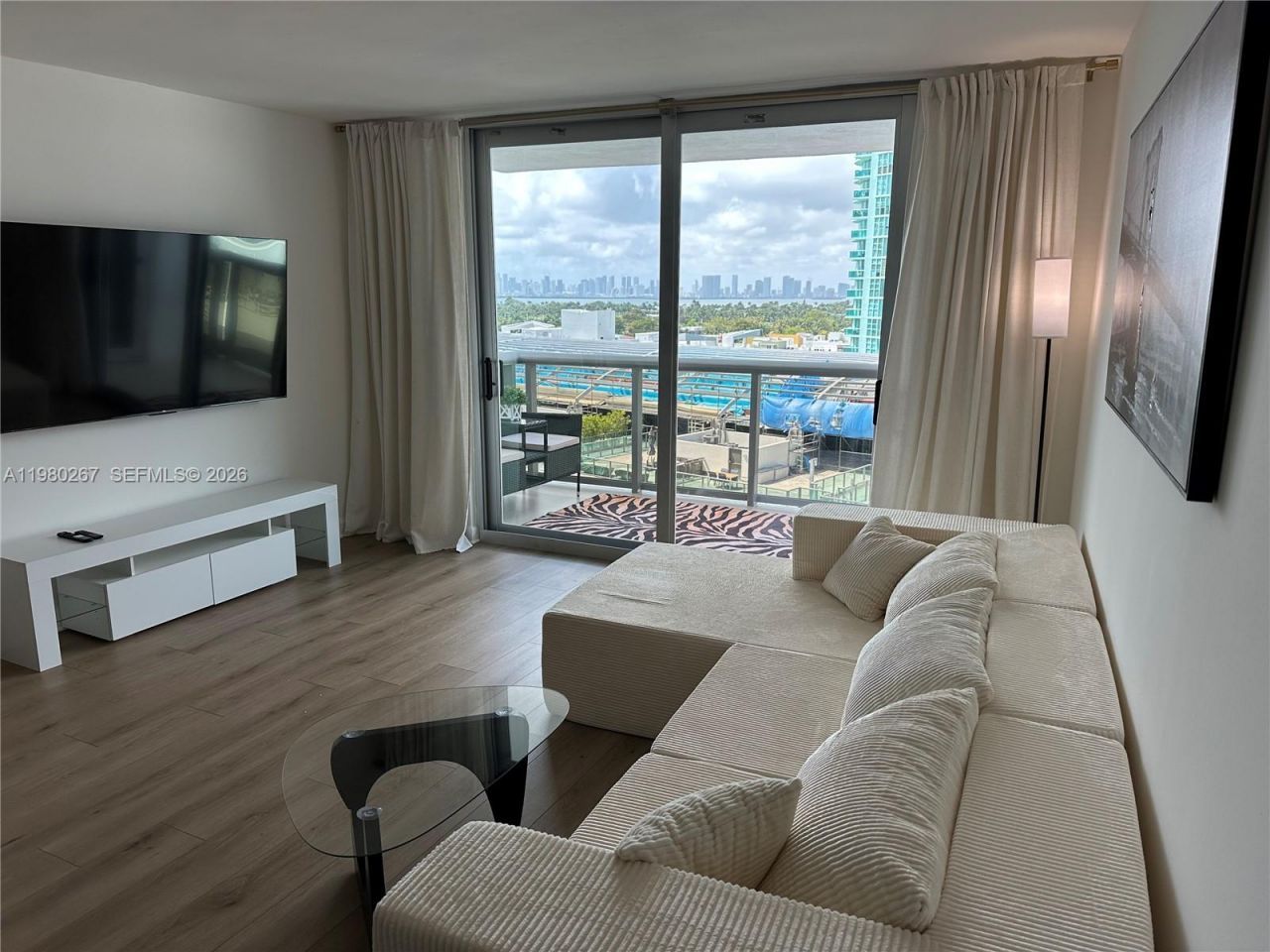 6039 Collins Ave , Unit 1136, Miami Beach, FL 33140 Photo