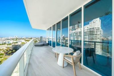100 S Pointe Dr, Unit 1701, Miami Beach, FL 33139 Photo